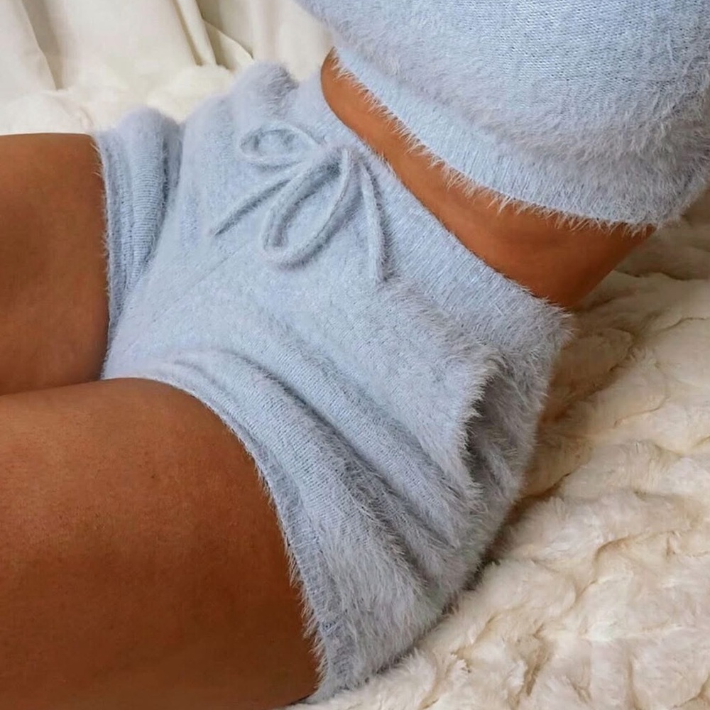 Meshki Luna Fluffy Knit Lounge Shorts Drawstring Pull On Light Blue Small